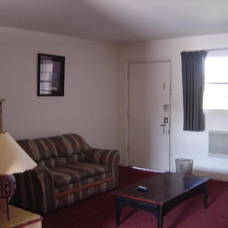 Pow Wow Inn Tucumcari Rum bild